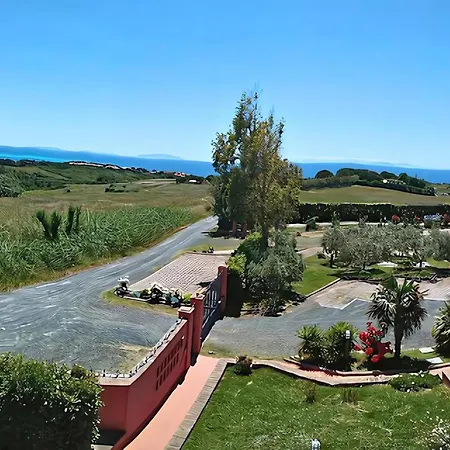 Star View With Pool Apartment